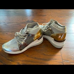Michael Kors Sneaker 6.5